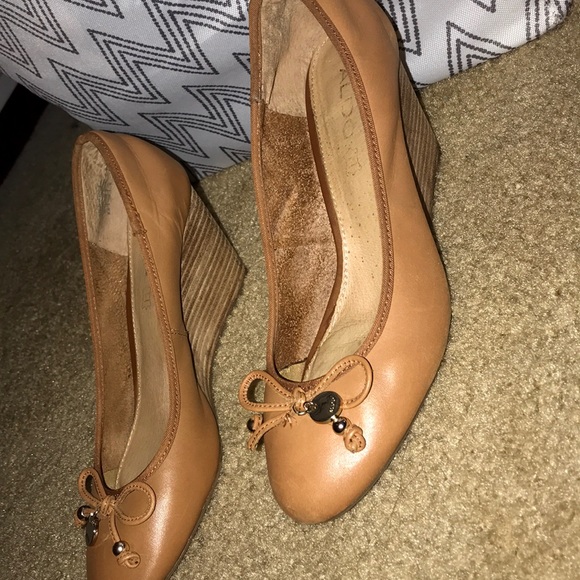 Aldo Wedges - Picture 2 of 2